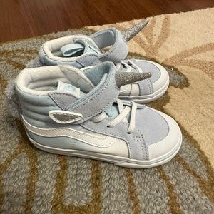 Unicorn toddler vans brand new